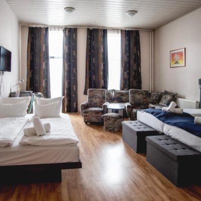 custom-made-beds-mattresses