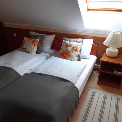 hotel-sleeping-solution